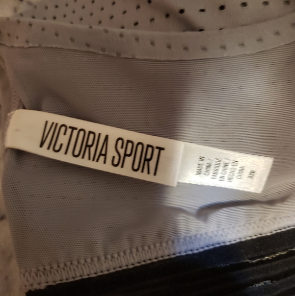 Victoria's Secret Sport Bra - Picture 8 of 8